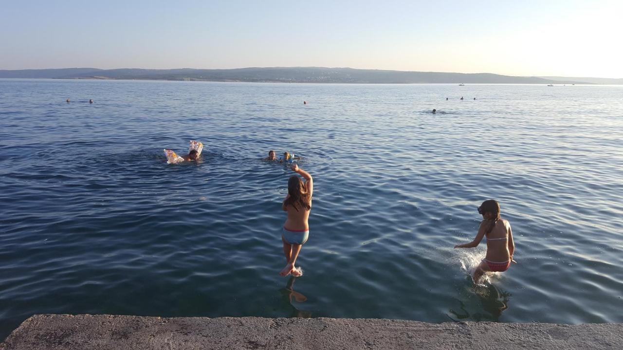 Apartments Crikvenica Megan 1 Buitenkant foto